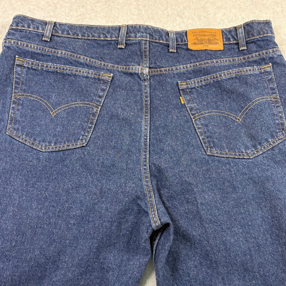 Vintage Levis 540 Relaxed Fit Jeans Mens 48x32 Made in USA Orange Tab Dark Wash - Picture 9 of 13